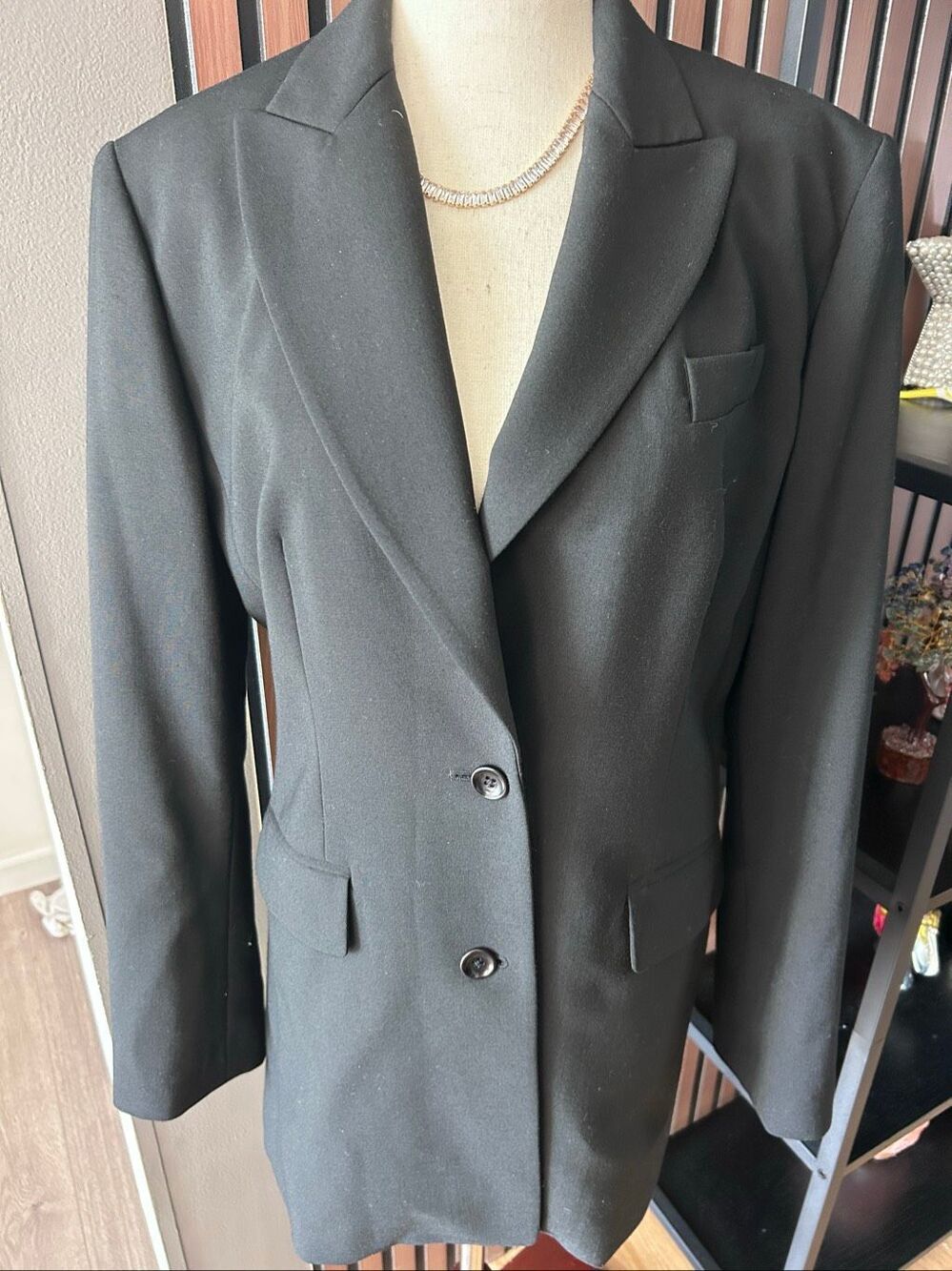 Body by Victoria black blazer size 10 long classy stylish work blazer
